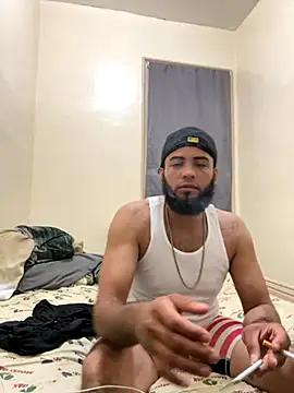 Snapshot of LeoPR00 chatting on September 15, 2025, 3:50 am LeoPR00 online show from September 15, 2025, 3:50 am