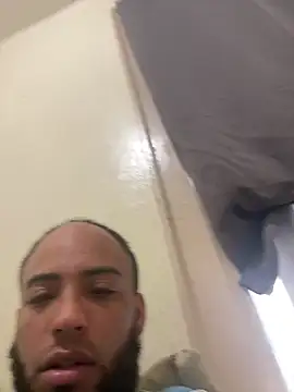 Snapshot of LeoPR00 chatting on September 23, 2025, 12:52 pm LeoPR00 online show from September 23, 2025, 12:52 pm