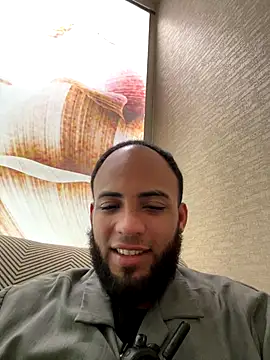 Snapshot of LeoPR00 chatting on September 26, 2025, 12:25 am LeoPR00 online show from September 26, 2025, 12:25 am