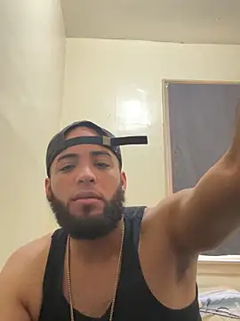 Snapshot of LeoPR00 chatting on October 3, 2025, 3:20 pm LeoPR00 online show from October 3, 2025, 3:20 pm