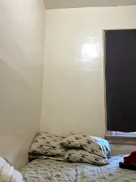 Snapshot of LeoPR00 chatting on October 27, 2025, 2:32 pm LeoPR00 online show from October 27, 2025, 2:32 pm