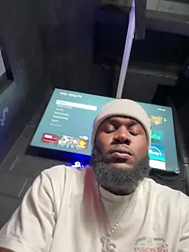 Snapshot of nymphoandthebeast69 chatting on February 17, 2026, 2:52 am nymphoandthebeast69 online show from February 17, 2026, 2:52 am