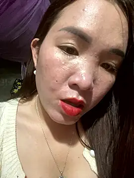 Snapshot of Luna-ass chatting on January 11, 2026, 12:32 pm Luna-ass online show from January 11, 2026, 12:32 pm