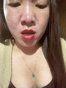 Snapshot of Luna-ass chatting on February 5, 2026, 1:10 am Luna-ass online show from February 5, 2026, 1:10 am