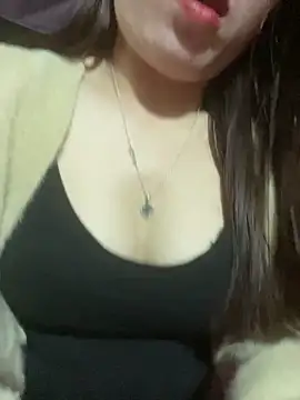 Snapshot of Luna-ass chatting on February 10, 2026, 1:10 am Luna-ass online show from February 10, 2026, 1:10 am