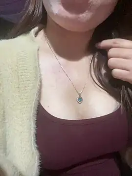 Snapshot of Luna-ass chatting on February 15, 2026, 12:07 am Luna-ass online show from February 15, 2026, 12:07 am