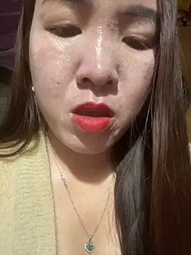 Snapshot of Luna-ass chatting on February 20, 2026, 12:18 am Luna-ass online show from February 20, 2026, 12:18 am