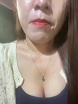 Snapshot of Luna-ass chatting on March 1, 2026, 12:45 am Luna-ass online show from March 1, 2026, 12:45 am