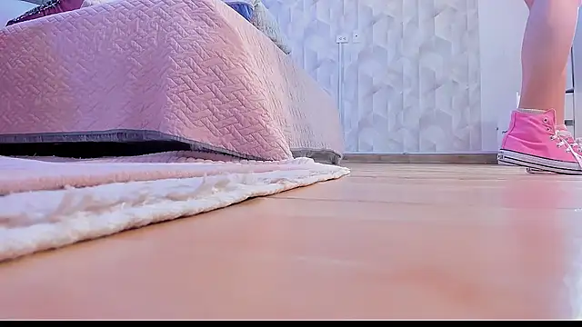 CleoDemon online show from May 13, 2026, 4:54 am