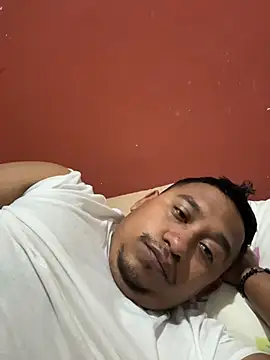 dannybs05 online show from November 4, 2025, 11:04 pm