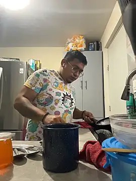 dannybs05 online show from November 18, 2025, 11:26 pm