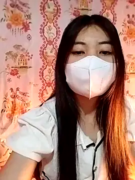 Snapshot of Damhan12 chatting on February 6, 2026, 11:35 am Damhan12 online show from February 6, 2026, 11:35 am