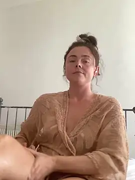 Mia Winters online show from September 26, 2025, 2:10 pm