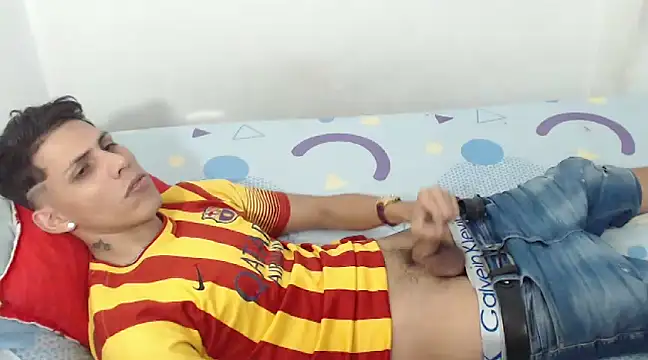 Snapshot of kingfm chatting on January 9, 2025, 7:08 pm kingfm online show from January 9, 2025, 7:08 pm