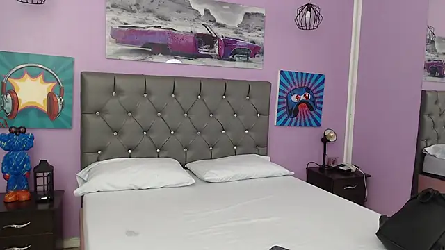 Snapshot of Sabriinaa_Foxx chatting on October 23, 2025, 12:26 pm Sabriinaa Foxx online show from October 23, 2025, 12:26 pm