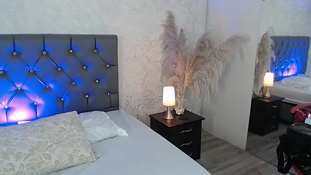 Sabriinaa Foxx online show from April 1, 2026, 12:06 pm