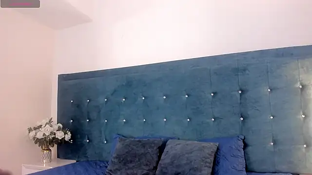 Snapshot of LiilyAdams chatting on December 1, 2025, 8:03 pm LiilyAdams online show from December 1, 2025, 8:03 pm