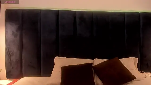 LiilyAdams online show from March 2, 2026, 8:04 pm