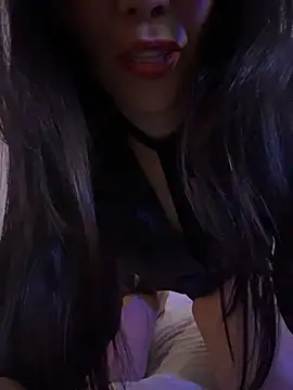 Nicol X online show from November 4, 2025, 3:33 pm