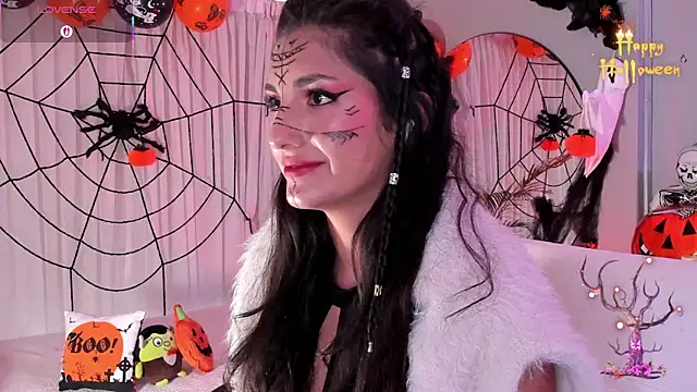 Keiiry  online show from October 30, 2025, 8:20 pm