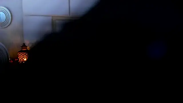 LaylaaDoll online show from April 7, 2026, 7:03 pm