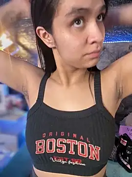 Snapshot of Isabella-Teen chatting on September 19, 2025, 2:13 am Isabella-Teen online show from September 19, 2025, 2:13 am