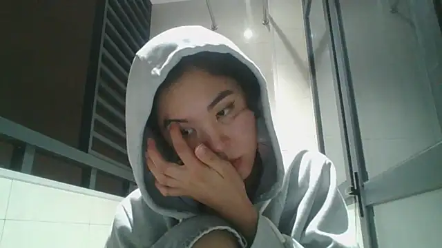 JennyCarpenter online show from October 18, 2025, 11:11 am