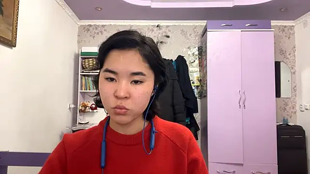 JennyCarpenter online show from February 5, 2026, 3:44 am