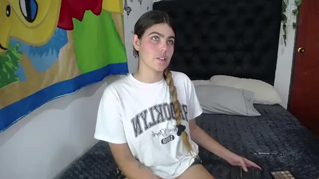 isabel 09 online show from January 14, 2026, 3:01 am