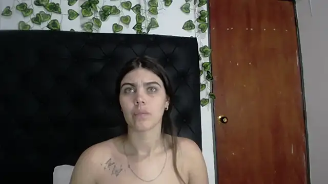Snapshot of isabel_09 chatting on April 16, 2026, 9:39 pm isabel 09 online show from April 16, 2026, 9:39 pm