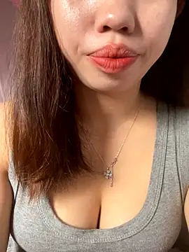 Rose-babyx online show from November 8, 2025, 1:50 am