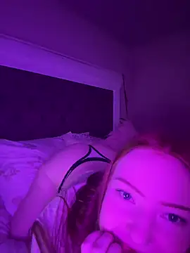 Snapshot of princessbaexoxo chatting on February 28, 2026, 3:51 am princessbaexoxo online show from February 28, 2026, 3:51 am