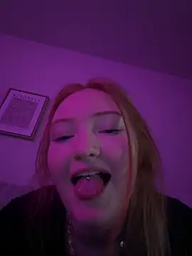 Snapshot of princessbaexoxo chatting on March 26, 2026, 3:12 am princessbaexoxo online show from March 26, 2026, 3:12 am