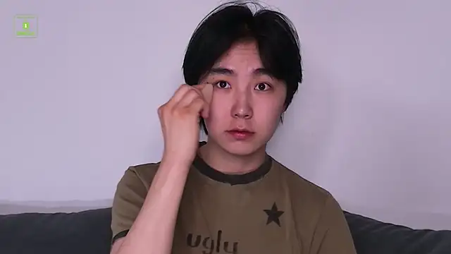 Snapshot of HeejinWang chatting on June 19, 2026, 4:28 am HeejinWang online show from June 19, 2026, 4:28 am