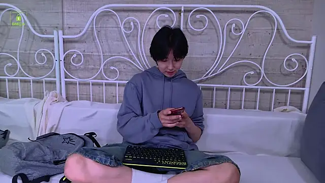 Snapshot of HeejinWang chatting on July 2, 2026, 3:07 pm HeejinWang online show from July 2, 2026, 3:07 pm