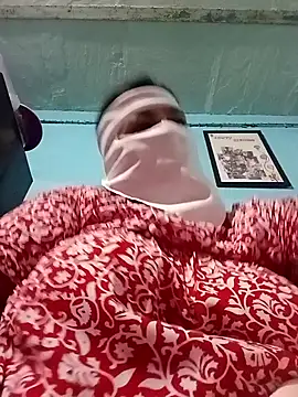 Love-890 online show from November 8, 2025, 6:57 am