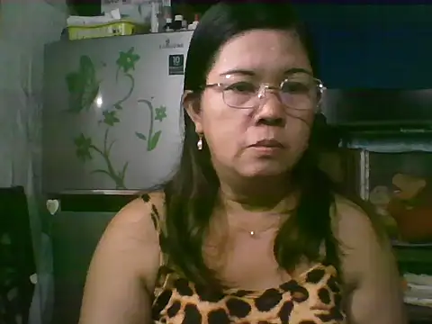 Snapshot of asian_bhebs1 chatting on October 25, 2025, 6:24 pm asian bhebs1 online show from October 25, 2025, 6:24 pm