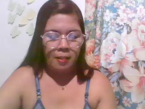 Snapshot of asian_bhebs1 chatting on November 19, 2025, 9:09 am asian bhebs1 online show from November 19, 2025, 9:09 am