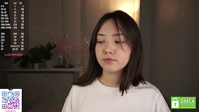 RenaeConnerley online show from November 2, 2025, 5:21 am