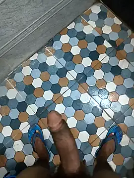 bold guy 1234 online show from October 17, 2025, 8:39 am