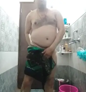 Love40777 online show from April 15, 2026, 1:07 pm