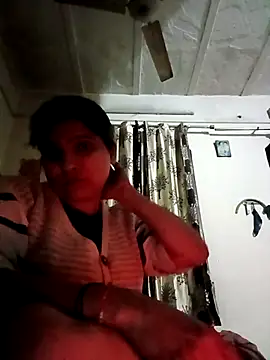 Snapshot of aliya-jaan71 chatting on December 20, 2025, 6:04 pm aliya-jaan71 online show from December 20, 2025, 6:04 pm