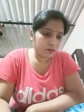 Snapshot of aliya-jaan71 chatting on June 6, 2026, 4:01 pm aliya-jaan71 online show from June 6, 2026, 4:01 pm
