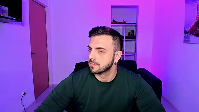 Snapshot of Jace_Thorne chatting on November 17, 2025, 5:24 am Jace Thorne online show from November 17, 2025, 5:24 am