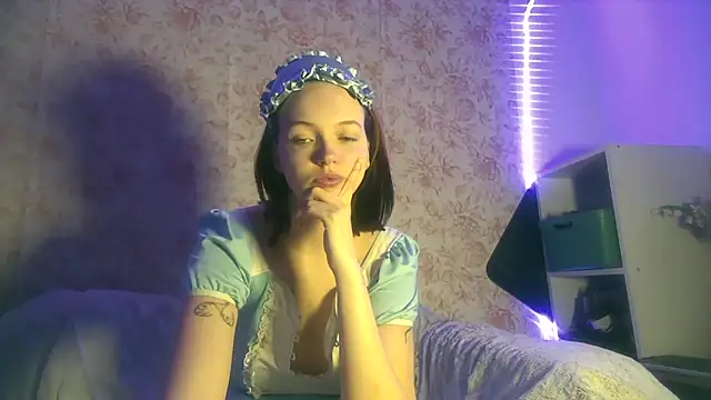 MaitresseMermaid online show from April 4, 2026, 9:56 pm