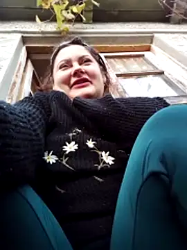 Snapshot of Flacara100 chatting on November 11, 2025, 10:59 am Flacara100 online show from November 11, 2025, 10:59 am