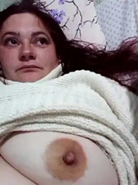 Snapshot of Flacara100 chatting on November 20, 2025, 8:08 pm Flacara100 online show from November 20, 2025, 8:08 pm