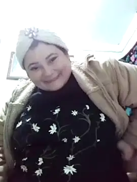 Snapshot of Flacara100 chatting on November 28, 2025, 6:54 pm Flacara100 online show from November 28, 2025, 6:54 pm