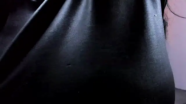 Snapshot of SOFIA_SACRLETT chatting on November 28, 2025, 1:14 pm SOFIA SACRLETT online show from November 28, 2025, 1:14 pm