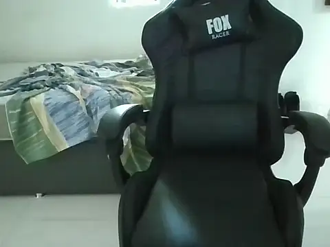 Snapshot of danny_phantomx6 chatting on November 14, 2025, 1:32 pm danny phantomx6 online show from November 14, 2025, 1:32 pm